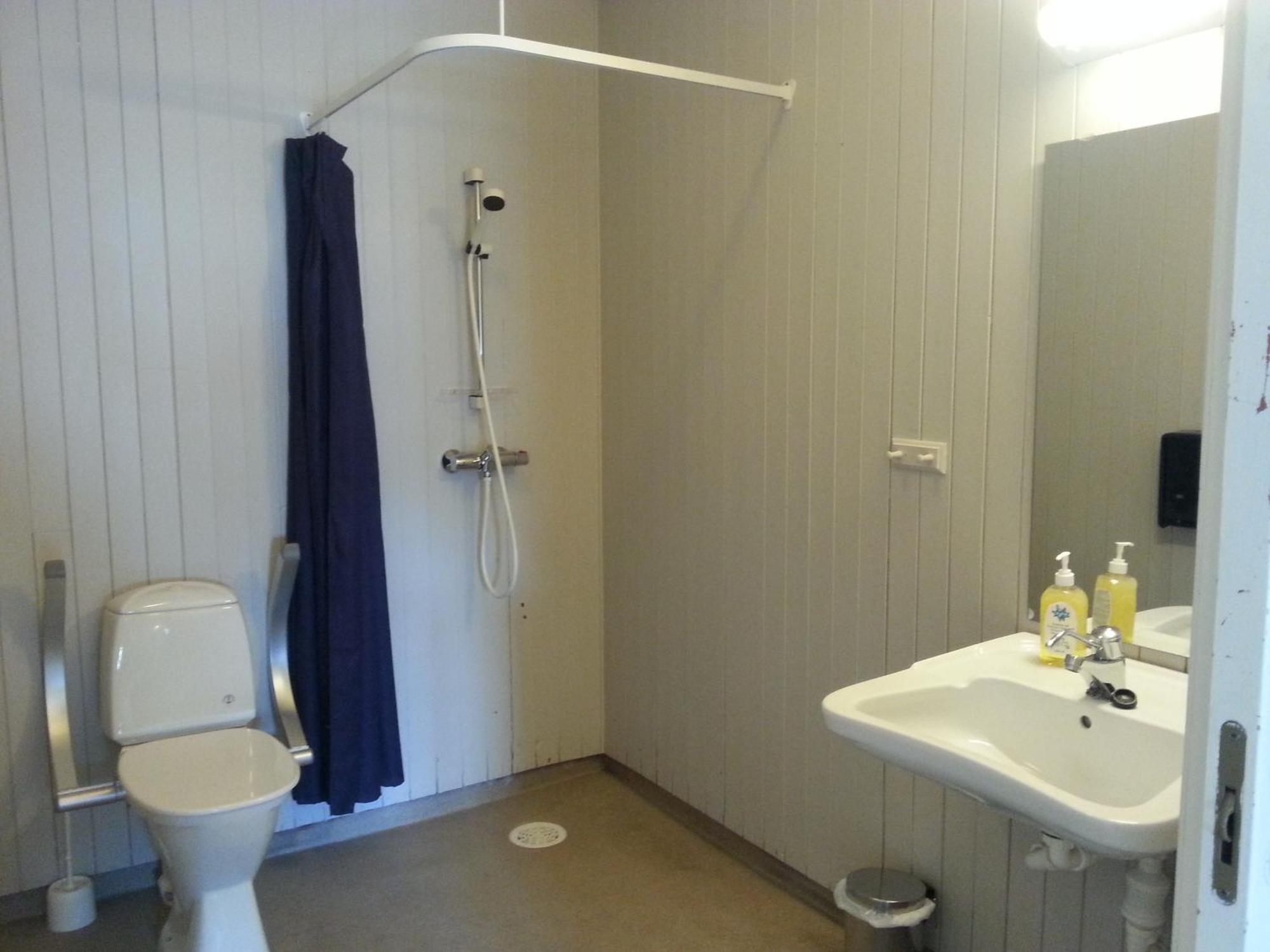 Tyskhella Rorbuer Apartment Kabelvag Bagian luar foto